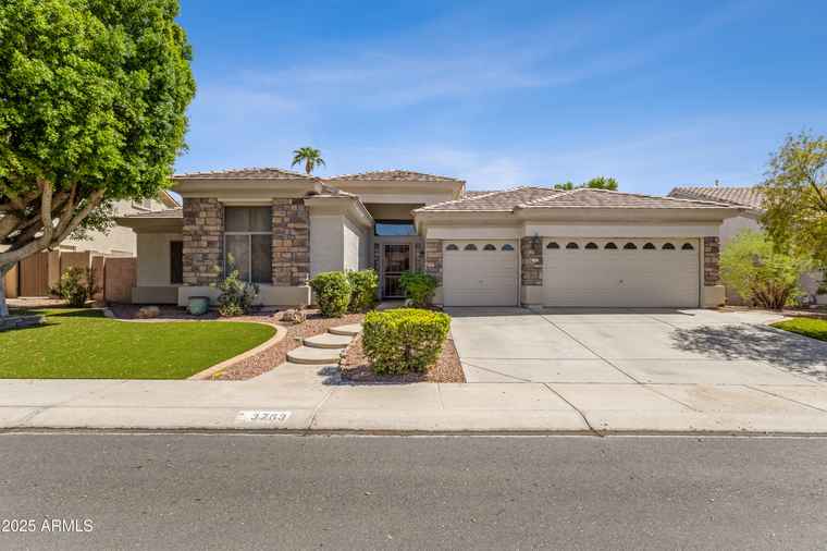 Photo of 3763 S Rosemary Dr Chandler, AZ 85248