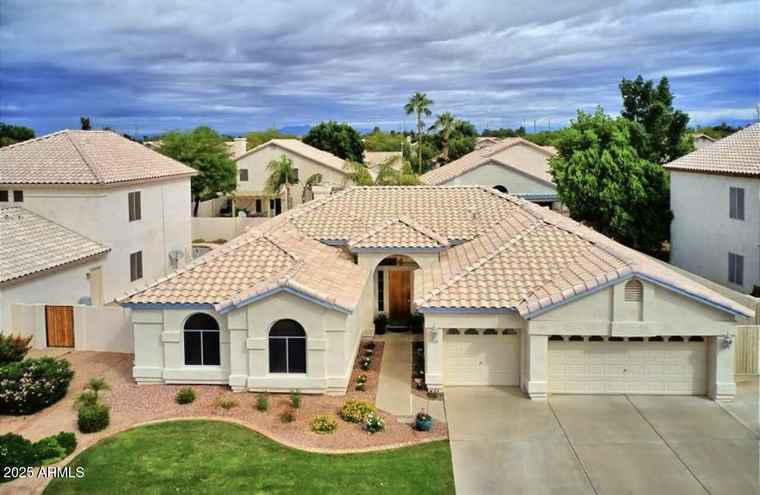 Photo of 854 W Mesquite St Gilbert, AZ 85233
