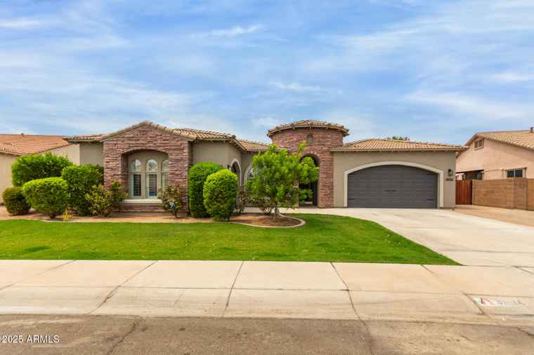 Photo of 3054 S Colonial St Gilbert, AZ 85295