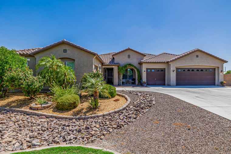 Photo of 19789 E Willow Dr Queen Creek, AZ 85142