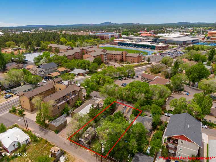 Photo of 530 S Fountaine St Flagstaff, AZ 86001