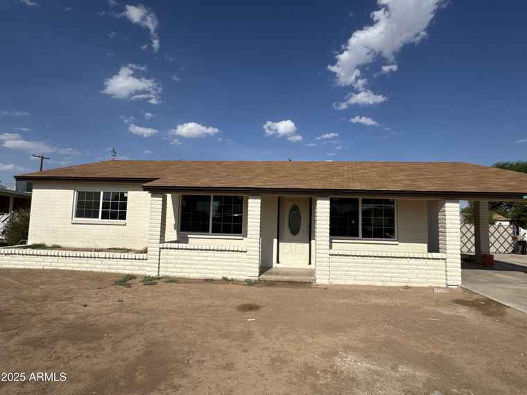 Photo of 18930 N Dallas Smith Ln Maricopa, AZ 85139