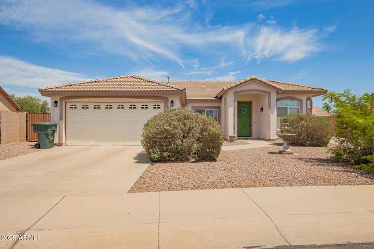 Photo of 492 E Dartmouth Dr Casa Grande, AZ 85122