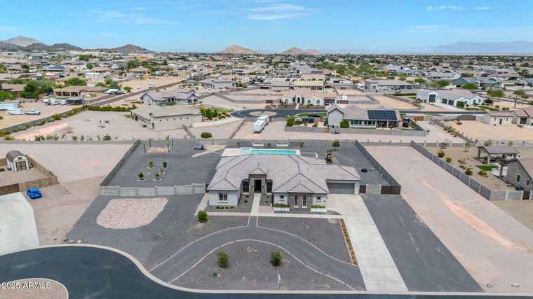 Photo of 494 W Haxtun St San Tan Valley, AZ 85143