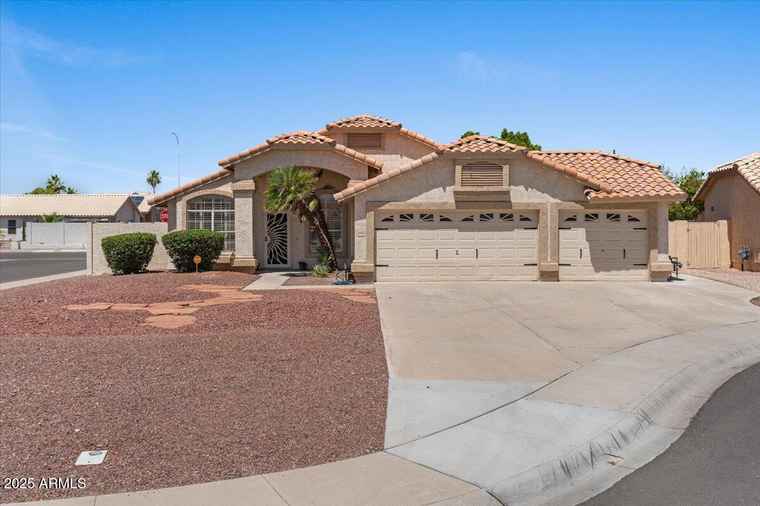 Photo of 1030 S Brentwood Ct Chandler, AZ 85286
