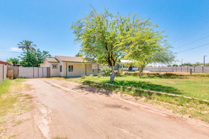 2205 N 27th Pl, Phoenix, AZ 85008 | MLS# 5936361 | Redfin