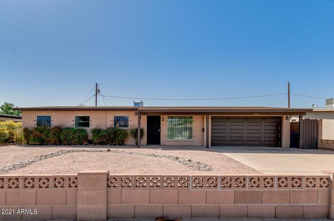 1925 W 2ND Pl, Mesa, AZ 85201 | MLS# 6210067 | Redfin