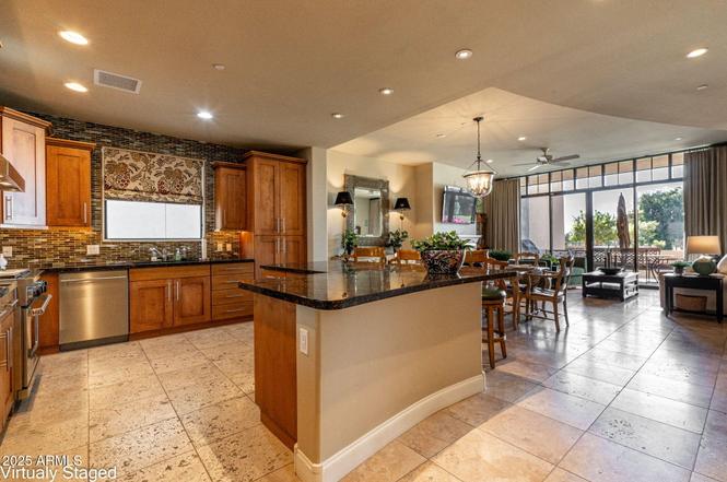 8 Biltmore Est #123, Phoenix, AZ 85016 | Redfin