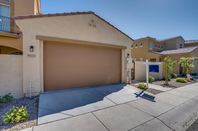 download 1367 south country club drive