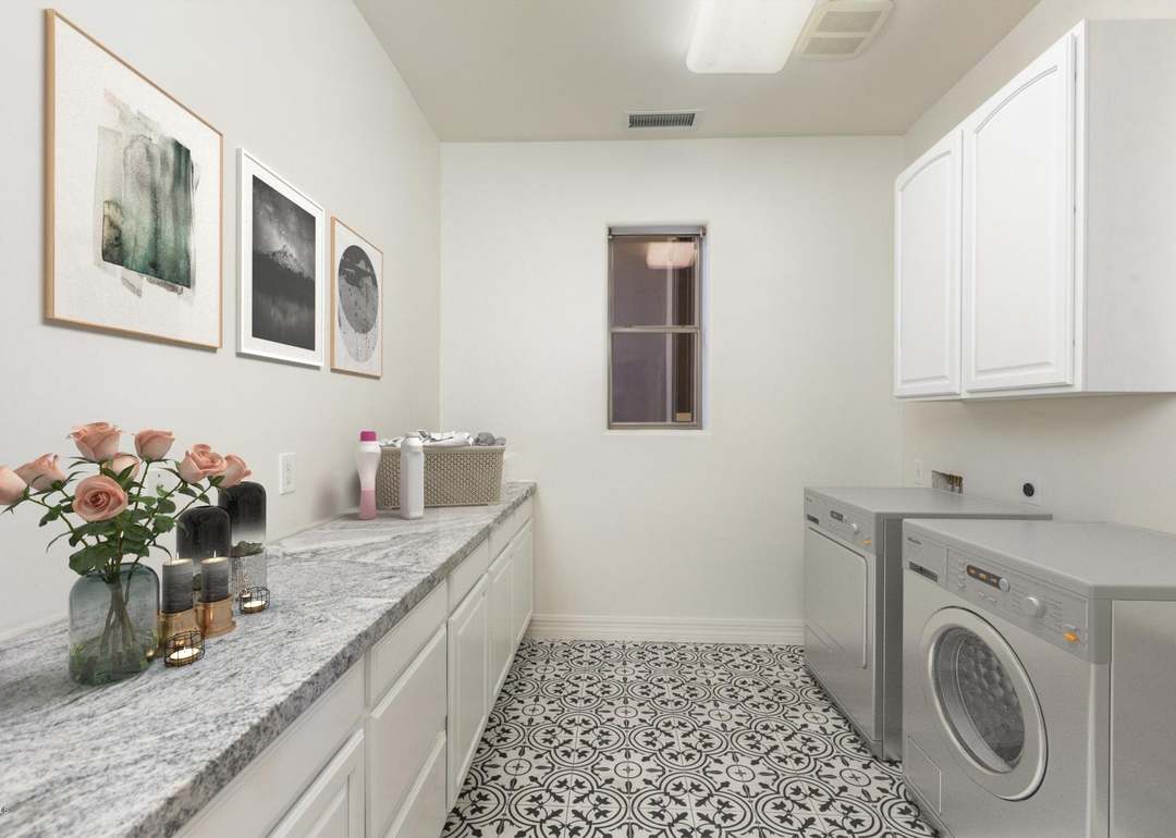 8006 S 38th Pl, Phoenix, AZ 85042