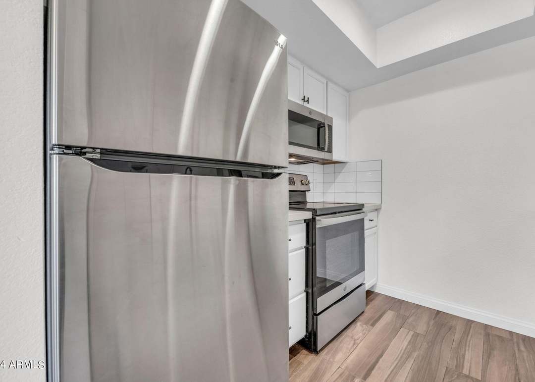 616 S Hardy Dr #216, Tempe, AZ 85281