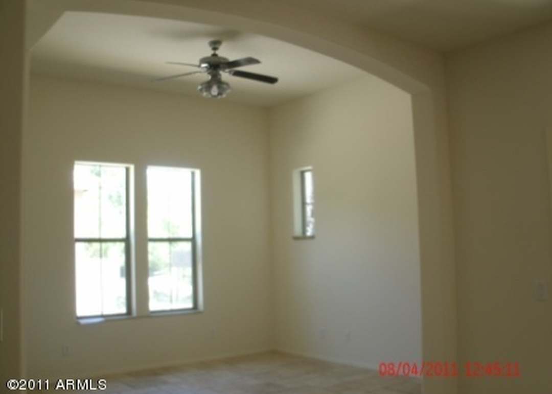 1918 E LOMA VISTA St, Gilbert, AZ 85295