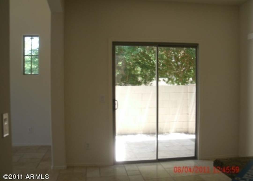 1918 E LOMA VISTA St, Gilbert, AZ 85295