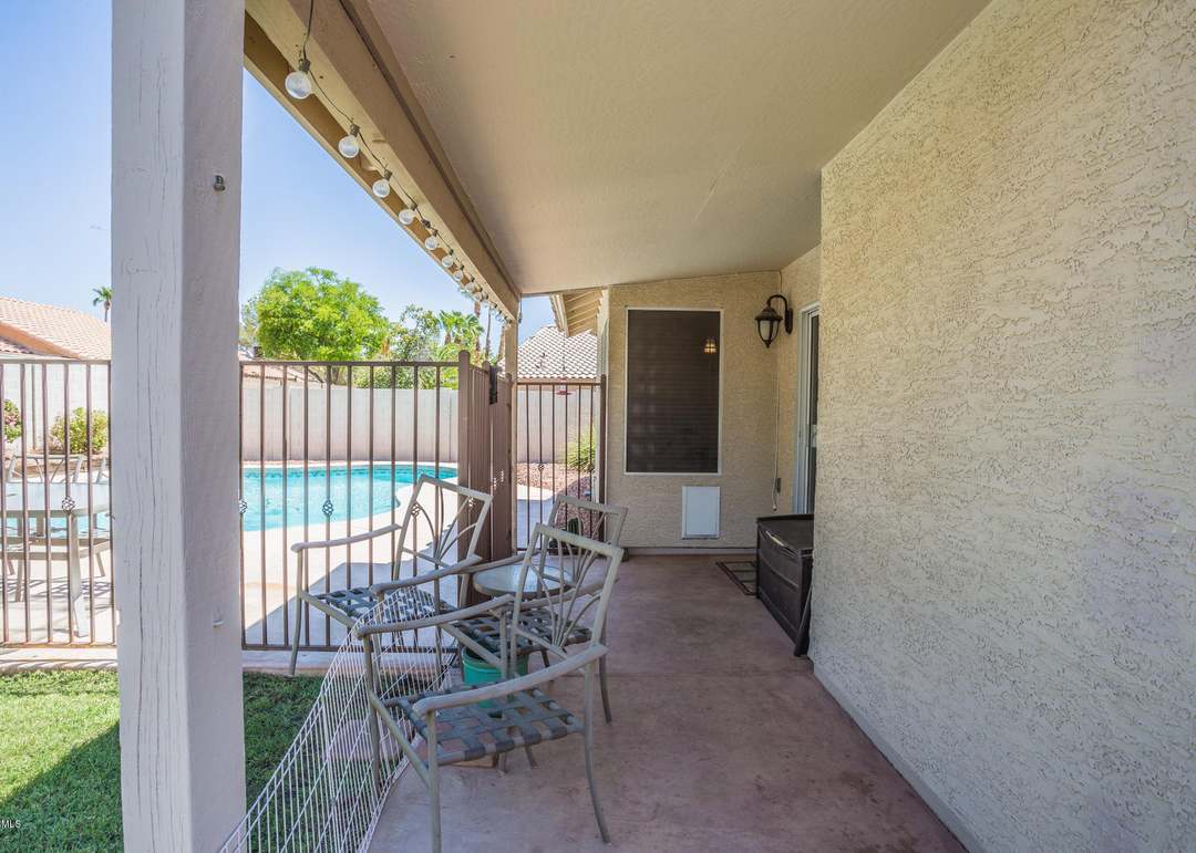 4218 E Muirwood Dr, Phoenix, AZ 85048