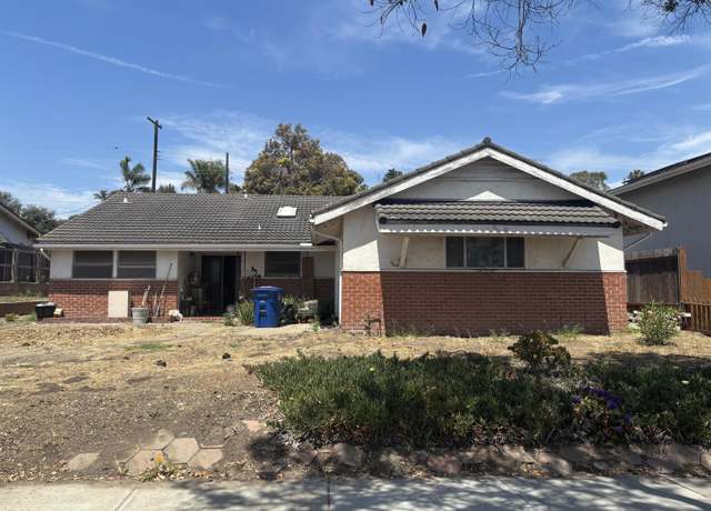 Property at 1712 Payeras St, Santa Barbara, CA 93109, 4 beds, 2 baths