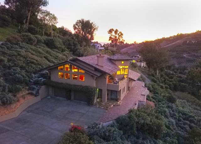 Property at 62 Canon View Rd, Montecito, CA 93108, 4 beds, 3.5 baths