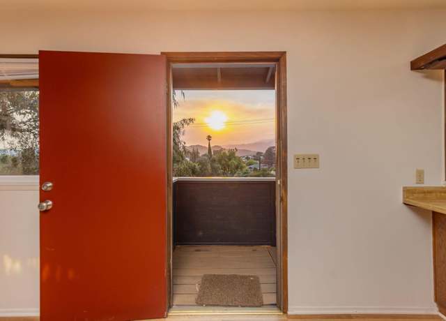 Property at 11220 N Ventura Ave, Ojai, CA 93023, 2 beds, 1 bath