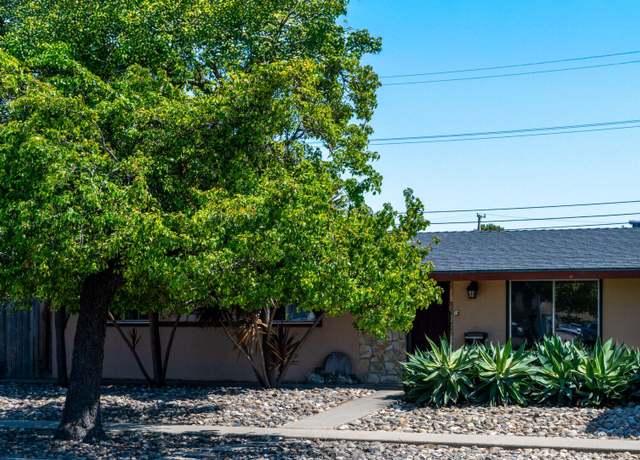 Property at 320 E North Ave, Lompoc, CA 93436, 4 beds, 2 baths