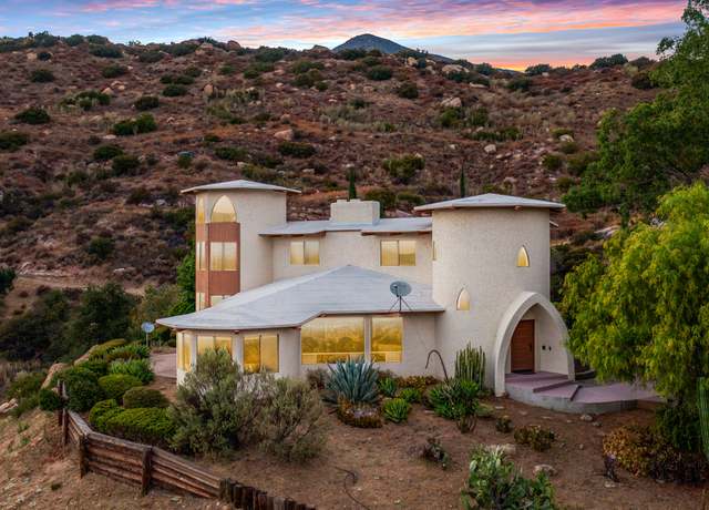 Property at 1805 Ladera Rd, Ojai, CA 93023, 2 beds, 3.5 baths