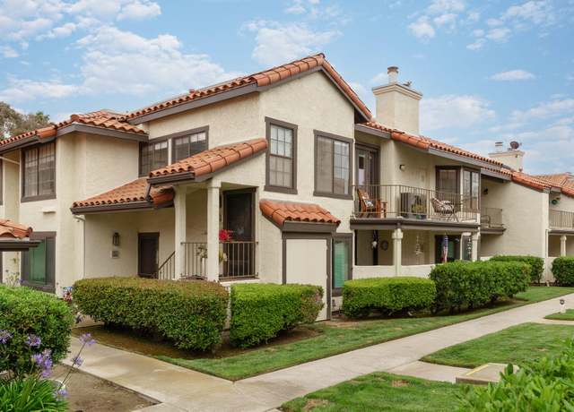 Property at 2206 Martinique Ln, Oxnard, CA 93035, 2 beds, 2 baths