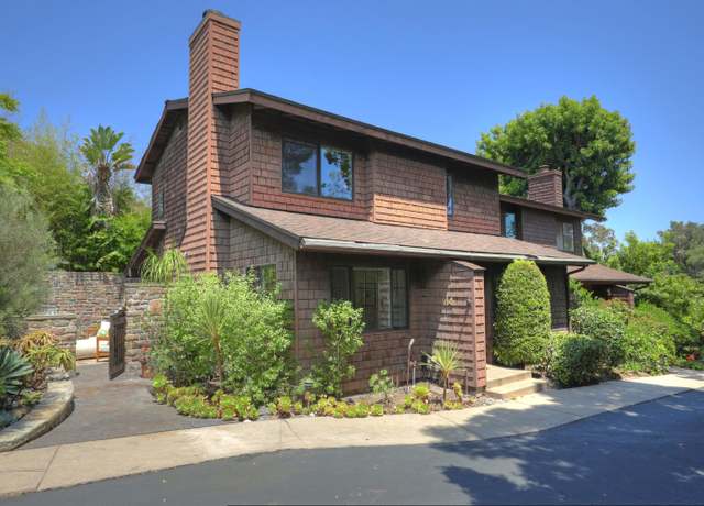 Property at 414 E Valerio St, Santa Barbara, CA 93101, 2 beds, 2.5 baths