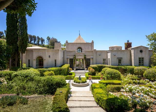 Property at 2899 Hidden Valley Ln, Montecito, CA 93108, 4 beds, 4.5 baths