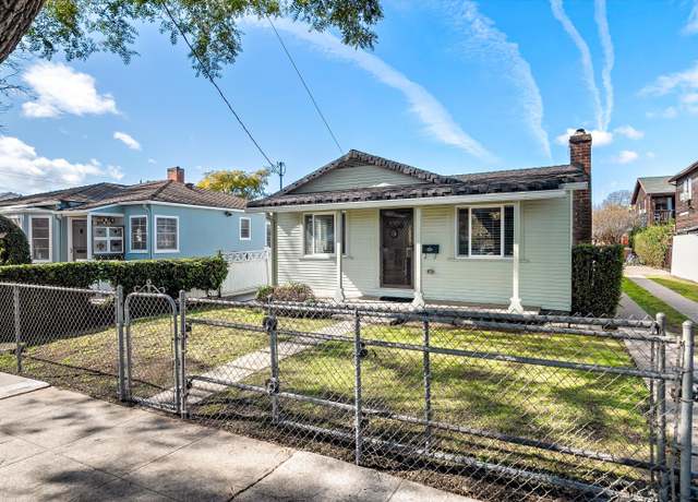 Property at 718 W Valerio St, Santa Barbara, CA 93101, 2 beds, 1 bath