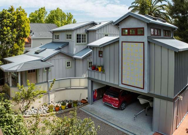 Property at 1623 Chapala St, Santa Barbara, CA 93101, 3 beds, 2.5 baths