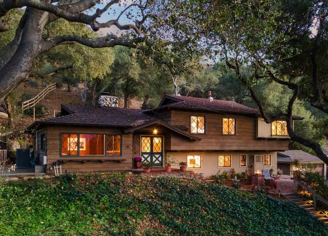 Property at 1990 Valley Meadow Dr, Oak View, CA 93022, 4 beds, 2.5 baths