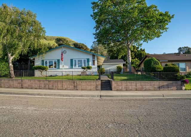 Property at 1404 Palmetto Ave, Lompoc, CA 93436, 3 beds, 2.5 baths