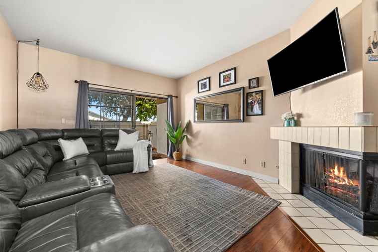 Photo of 1220 Franciscan Ct #7 Carpinteria, CA 93013