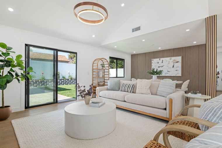 Photo of 7352 Elmhurst Pl Goleta, CA 93117
