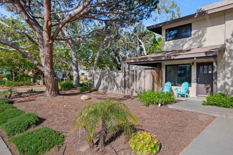 Photo of 4430 Catlin Cir #B Carpinteria, CA 93013