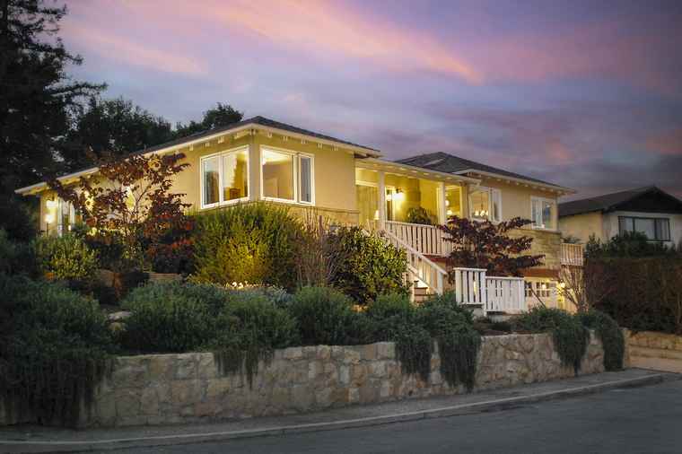 Photo of 1842 Overlook Ln Santa Barbara, CA 93103
