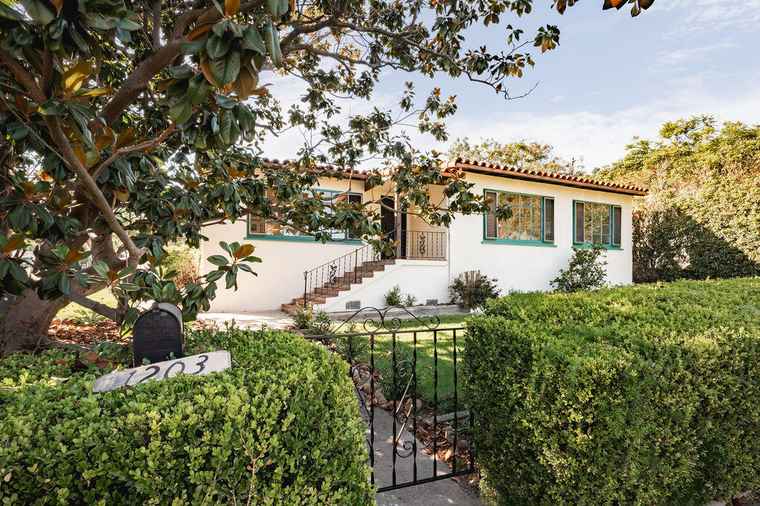 Photo of 1203 Diana Ln Santa Barbara, CA 93103