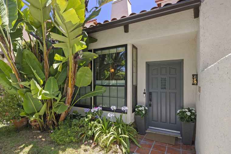 Photo of 1932 N Jameson Ln #B Santa Barbara, CA 93108