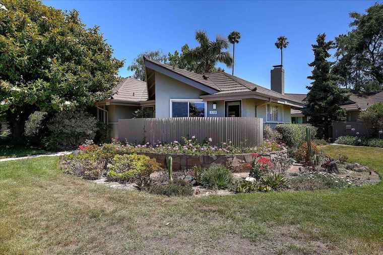 Photo of 310 Moreton Bay Lane #3 Goleta, CA 93117