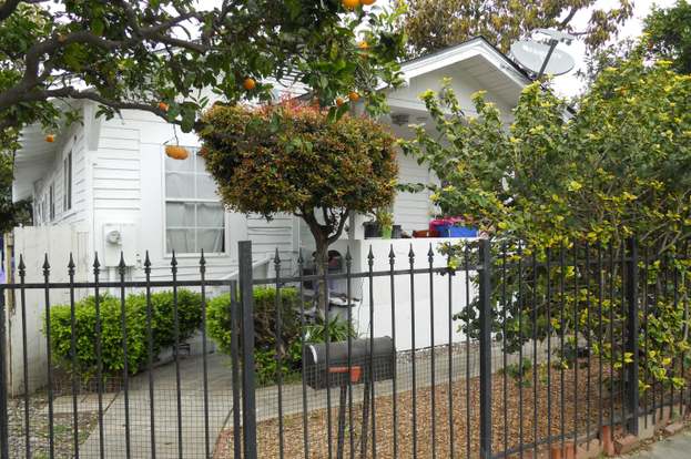 1217 Quinientos St Santa Barbara Ca Mls 19 962 Redfin 1217 Quinientos St Santa Barbara Ca Mls 19 962 Redfin