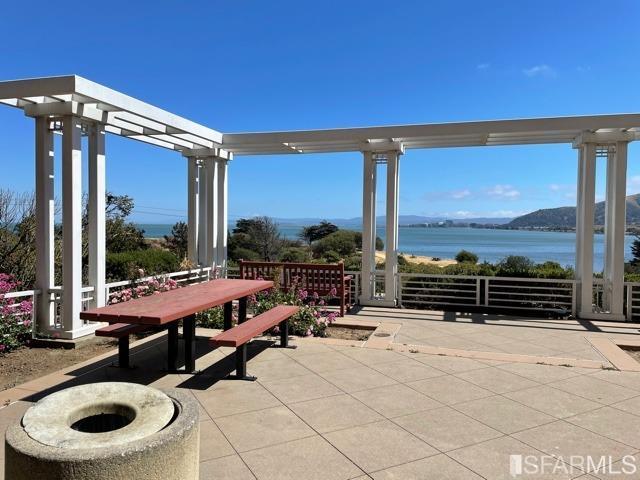 401 Crescent Ct #4102 San Francisco CA 94134 MLS# 421588075 Redfin 401 Crescent Ct #4102 San Francisco CA 94134 MLS# 421588075 Redfin