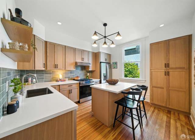 Property at 125 Ord St, San Francisco, CA 94114, 2 beds, 1 bath