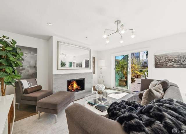 Property at 4547 18th St Unit B, San Francisco, CA 94114, 4 beds, 2.5 baths