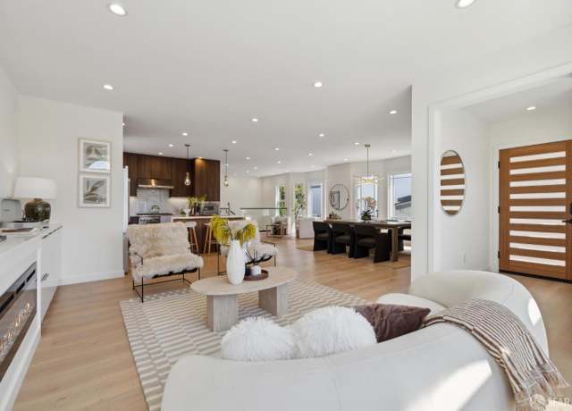 Property at 26 Southwood Dr, San Francisco, CA 94112, 4 beds, 4 baths
