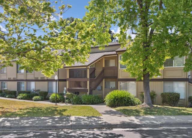 Property at 355 Parkview Ter Unit A6, Vallejo, CA 94589, 3 beds, 2 baths