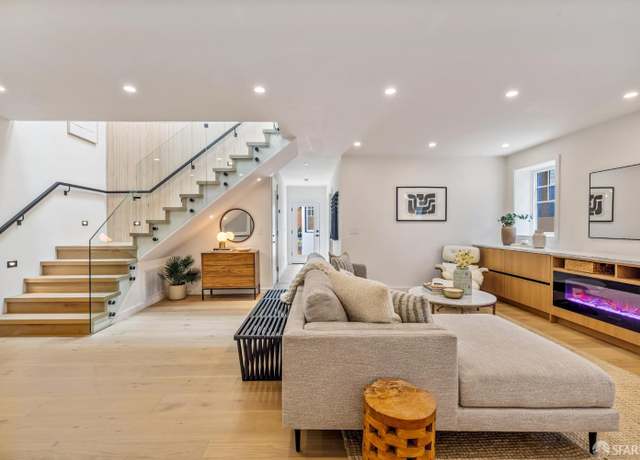 Property at 41 Westwood Dr, San Francisco, CA 94112, 5 beds, 4 baths
