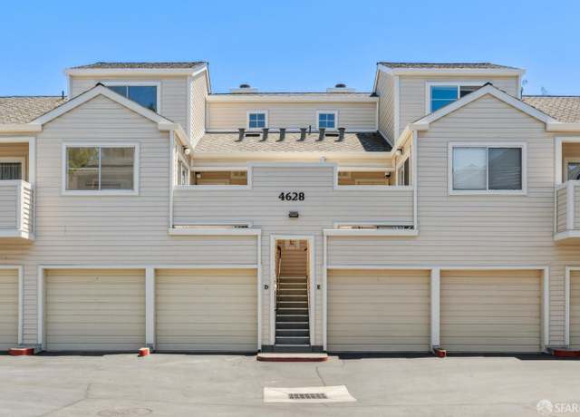 Property at 4628 Melody Dr Unit D, Concord, CA 94521, 2 beds, 2 baths