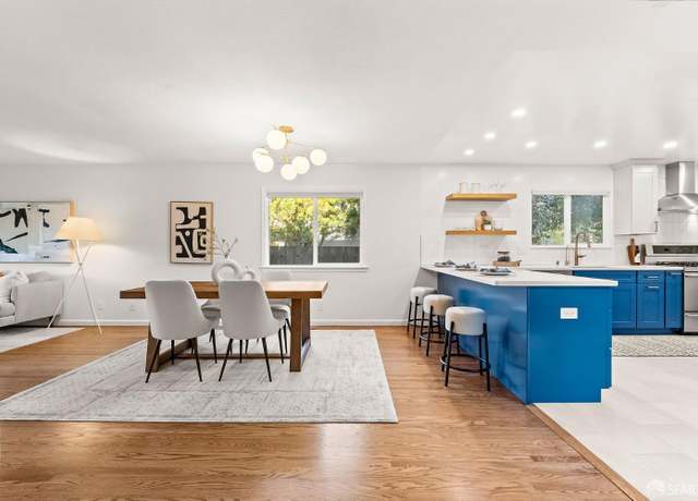 Property at 2811 Bayview Dr, Alameda, CA 94501, 2 beds, 2 baths