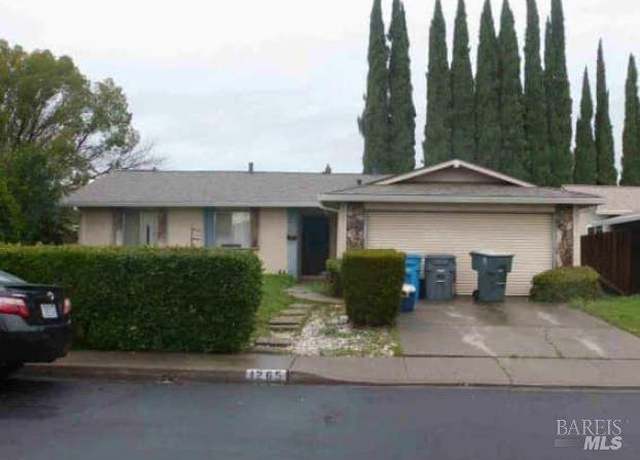 Property at 1265 Alderwood Way, Vacaville, CA 95687, 4 beds, 2 baths