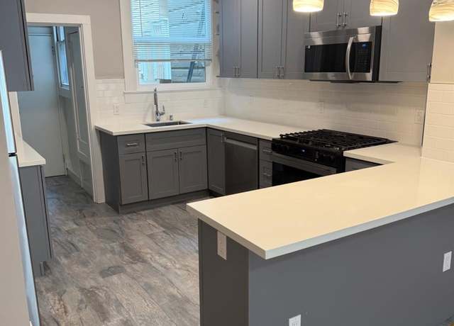 Property at 700 12th Ave #2, San Francisco, CA 94118, 3 beds, 2 baths