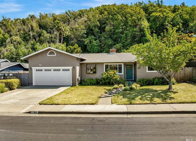 Property at 55 Rollingwood Dr, San Rafael, CA 94901, 3 beds, 2 baths