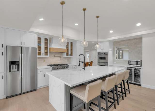 Property at 1301 Duhig Rd, Napa, CA 94559, 3 beds, 2 baths